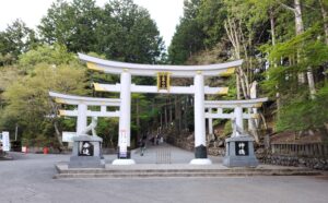 三峰神社 三ツ鳥居