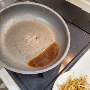 もやしから出た水分